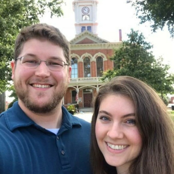 Welcome Poshers! - Picture 2 of 5